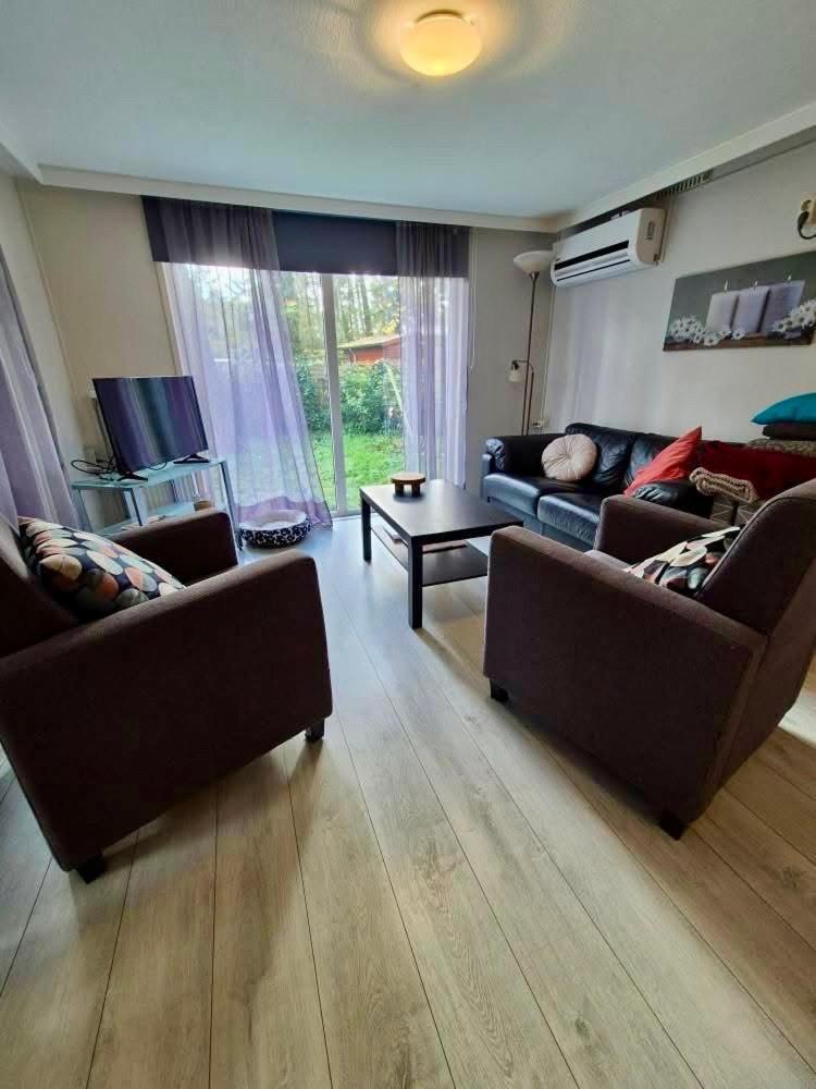 Cosy Chalet Veluwe With A Spacious Garden And Veranda Doornspijk Ngoại thất bức ảnh